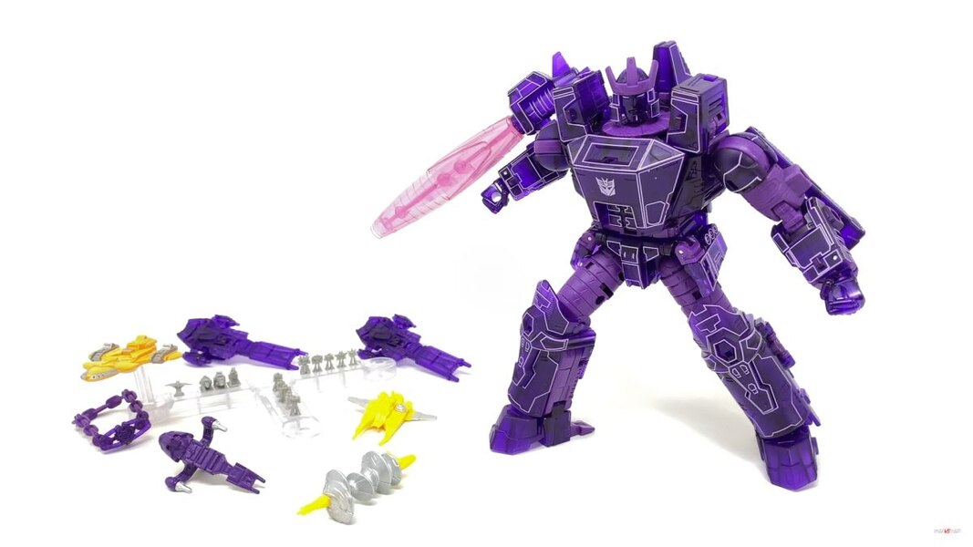 War For Cybertron Reformatting Galvatron Unicron Accessory Pack In Hand Images  (7 of 35)